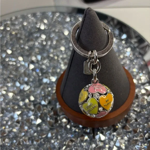 Coach 3D Poppy Bag Multi Heart Sphere Pave Crystal Keychain Keyring Charm NWOT - Picture 6 of 10